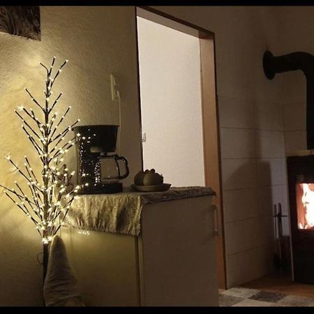 Lovely 1-Bed Apartment In Koblenz โคเบลนซ์ ภายนอก รูปภาพ