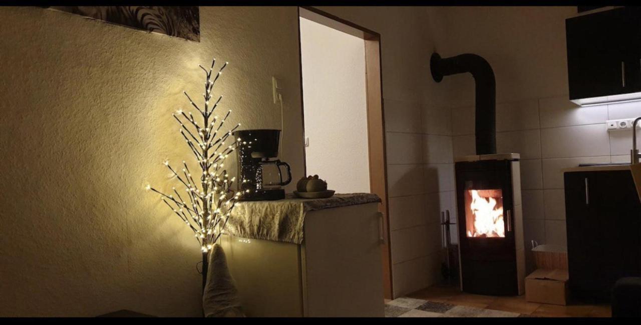 Lovely 1-Bed Apartment In Koblenz โคเบลนซ์ ภายนอก รูปภาพ